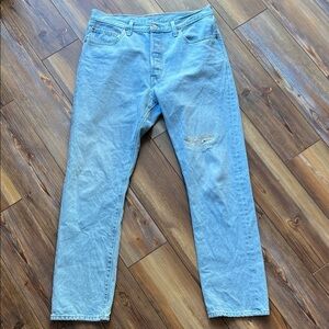 Levi Strauss & Co 150th Anniversary Light Wash Lightly Distressed Jeans 32x30
